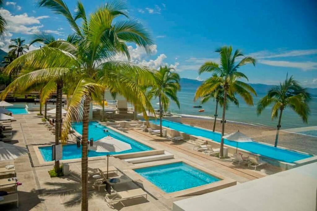 Harbor 13008A Artistic Beachfront Studio By Moikkarentals Puerto Vallarta Exteriör bild